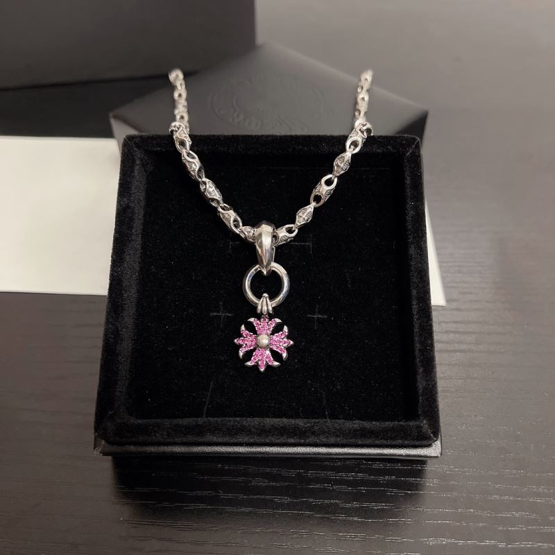 Ch**me He**ts necklaces